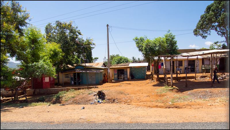 https://www.comol.li/Afrika_2017/2017-02-03_11-13-47_Kenya-Claudio-Picco-Comolli-Olympus-E-M5-.jpg