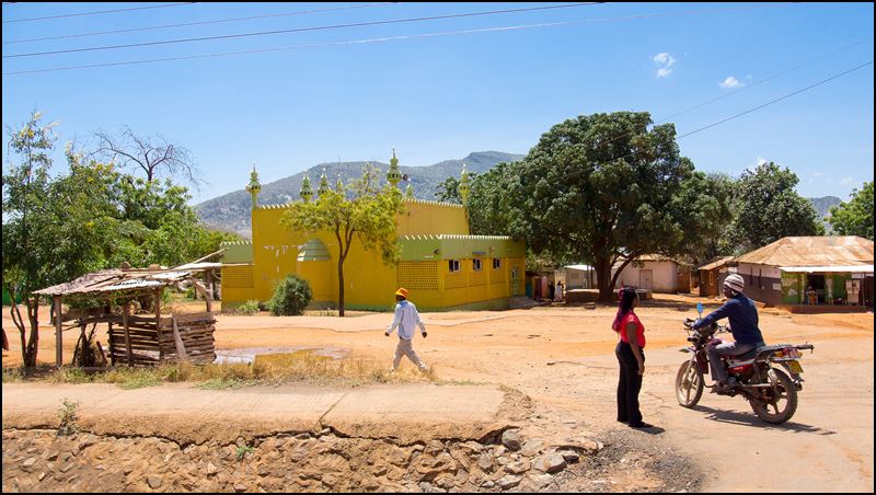https://www.comol.li/Afrika_2017/2017-02-03_11-40-55_Kenya-Claudio-Picco-Comolli-Olympus-E-M5-.jpg