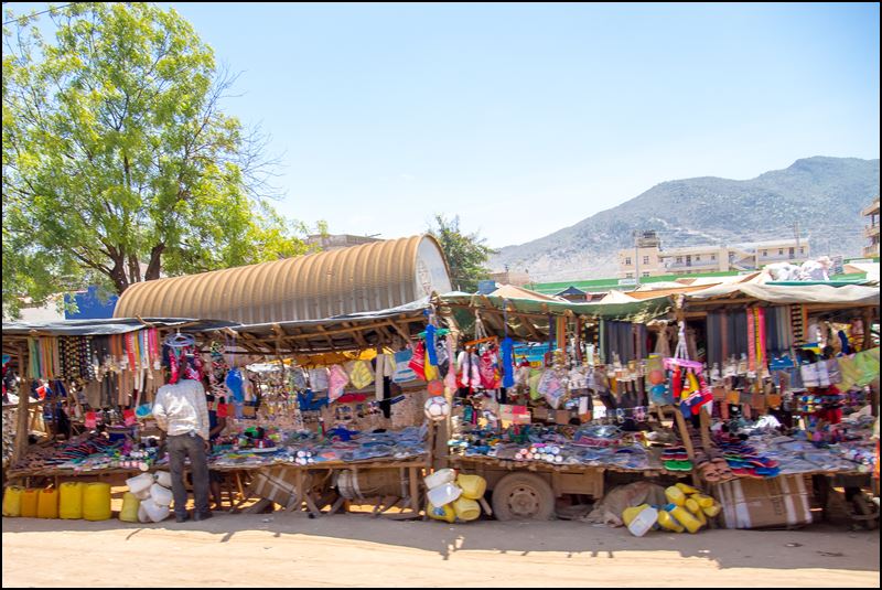 https://www.comol.li/Afrika_2017/2017-02-03_11-43-10_Kenya-Claudio-Picco-Comolli-Olympus-E-M5-.jpg