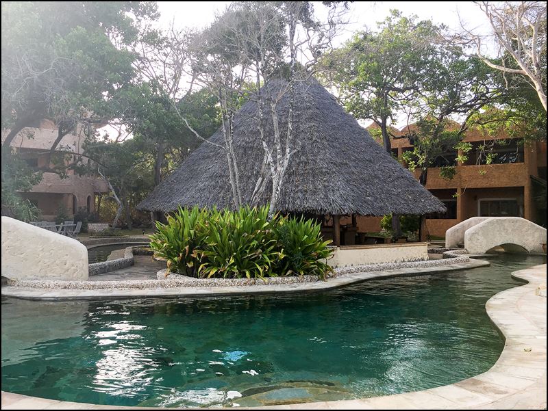 https://www.comol.li/Afrika_2017/2017-02-07_17-10-46_Kenya-Sabine-Senn-iPhone%206s-.jpg